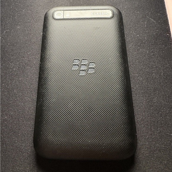 BlackBerry Classic (Bell) - Picture 6 of 6